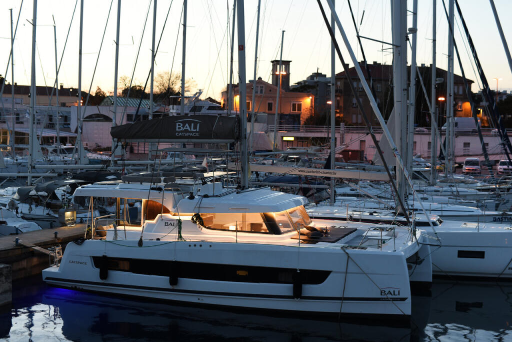 Catamaran 