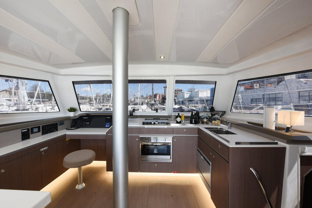 Catamaran 