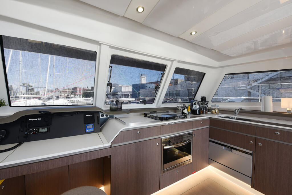 Catamaran 