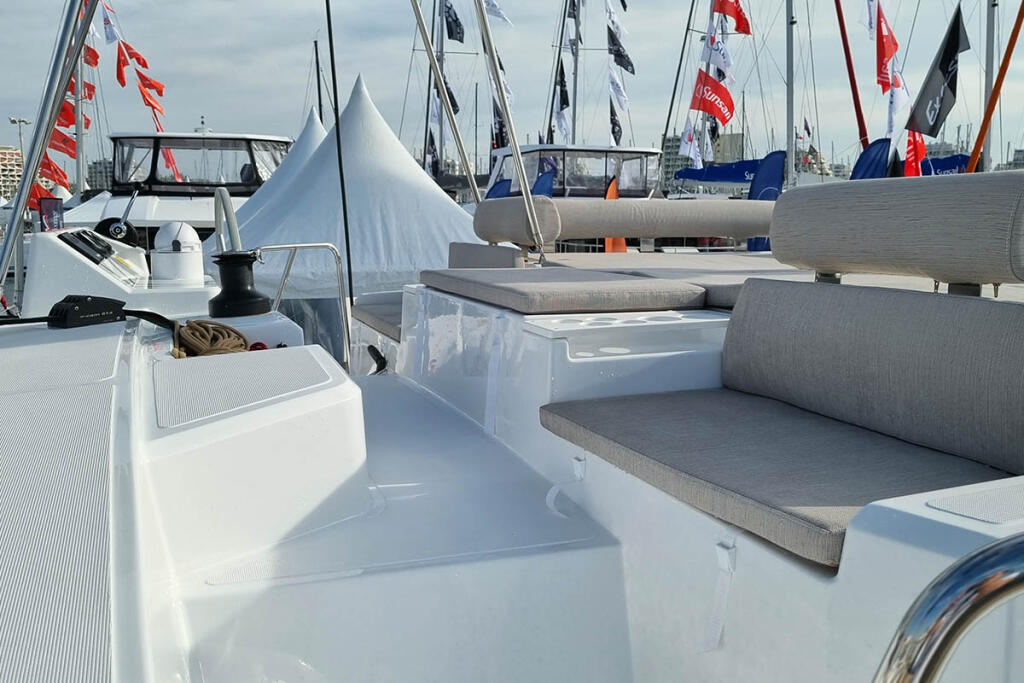 Catamaran 