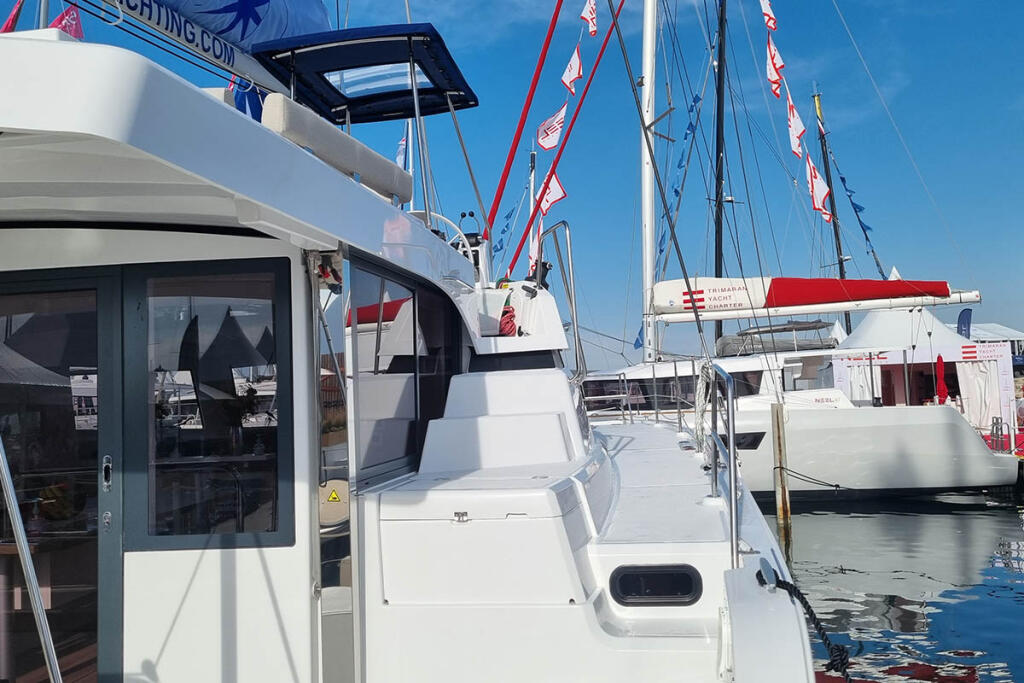 Catamaran 