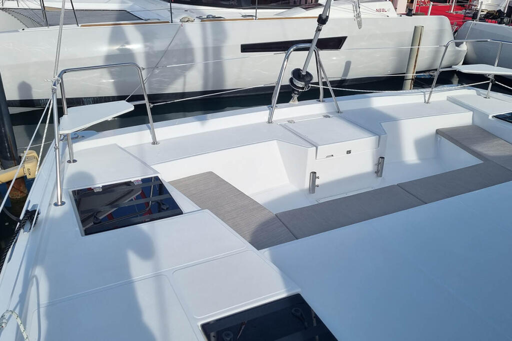 Catamaran 