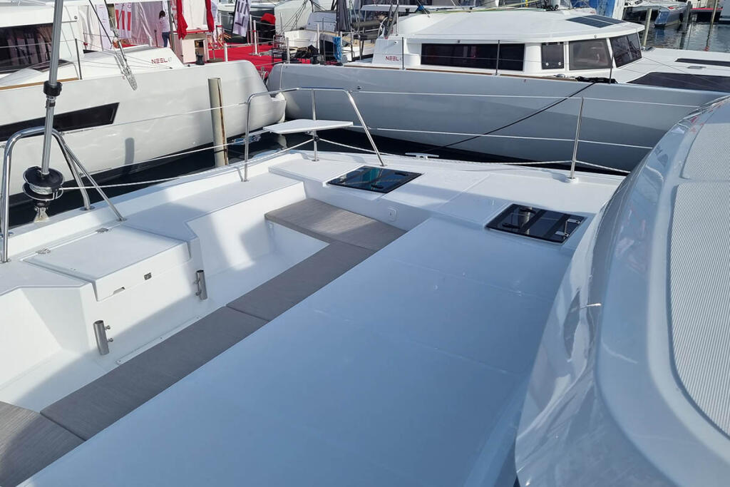 Catamaran 