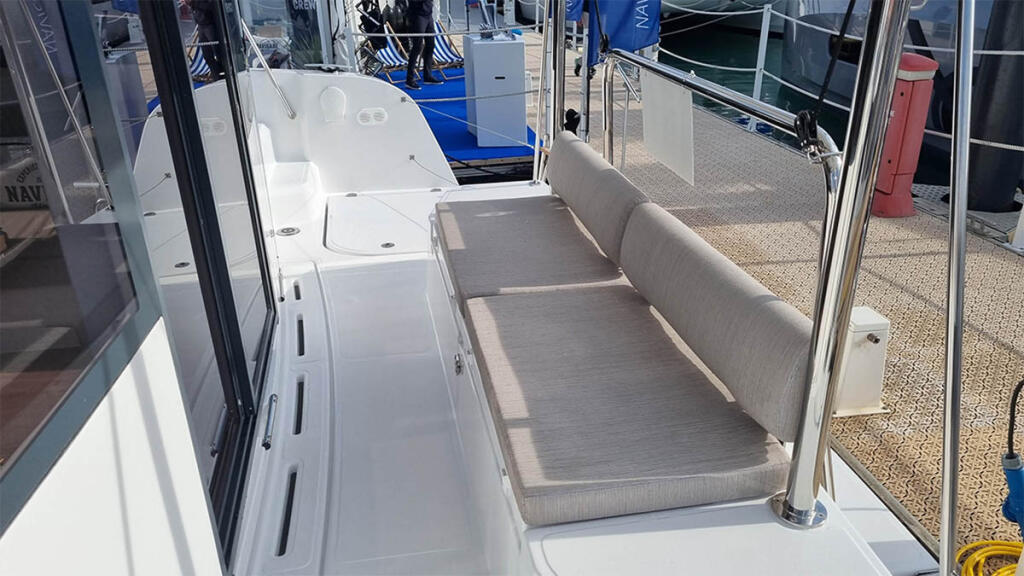 Catamaran 