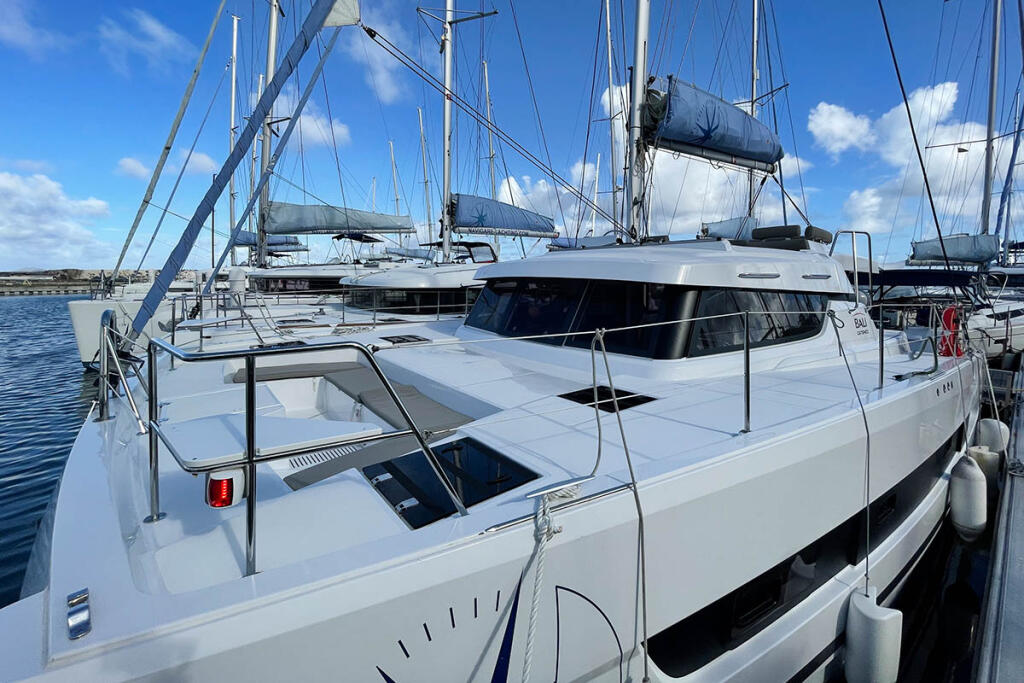 Catamaran 