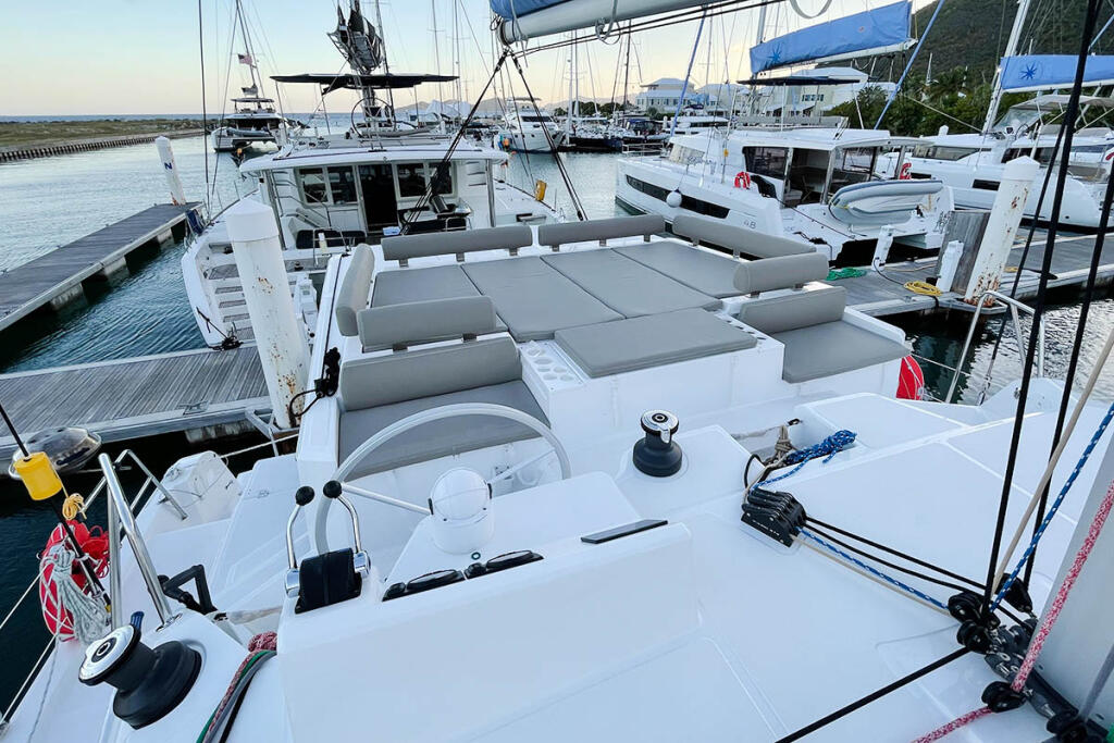 Catamaran 