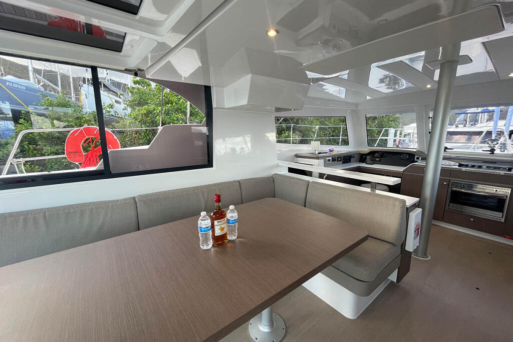 Catamaran 