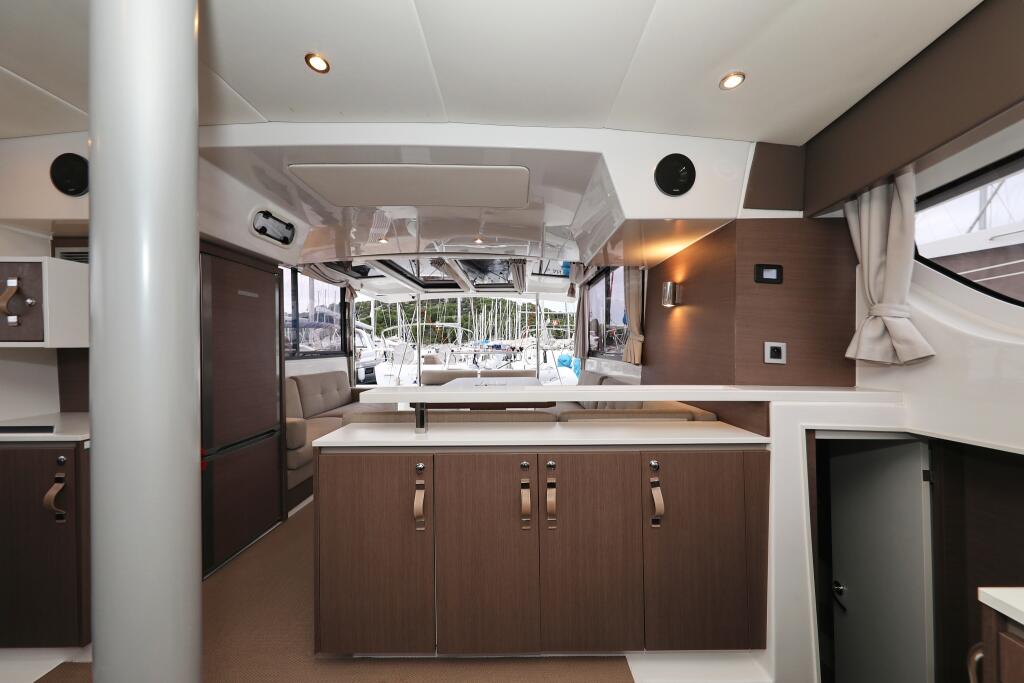 Catamaran 