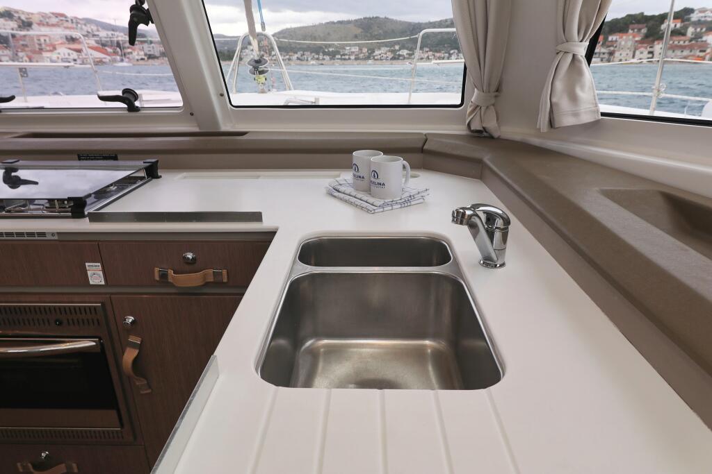 Catamaran 