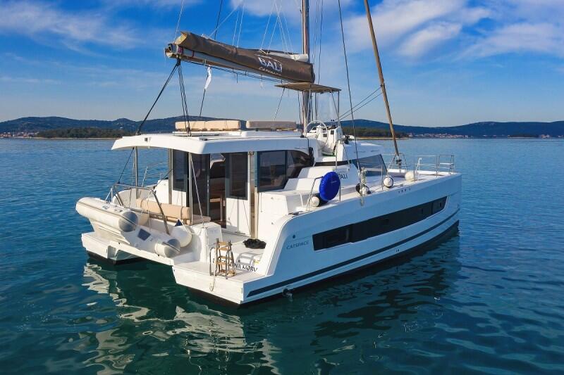 Catamaran 