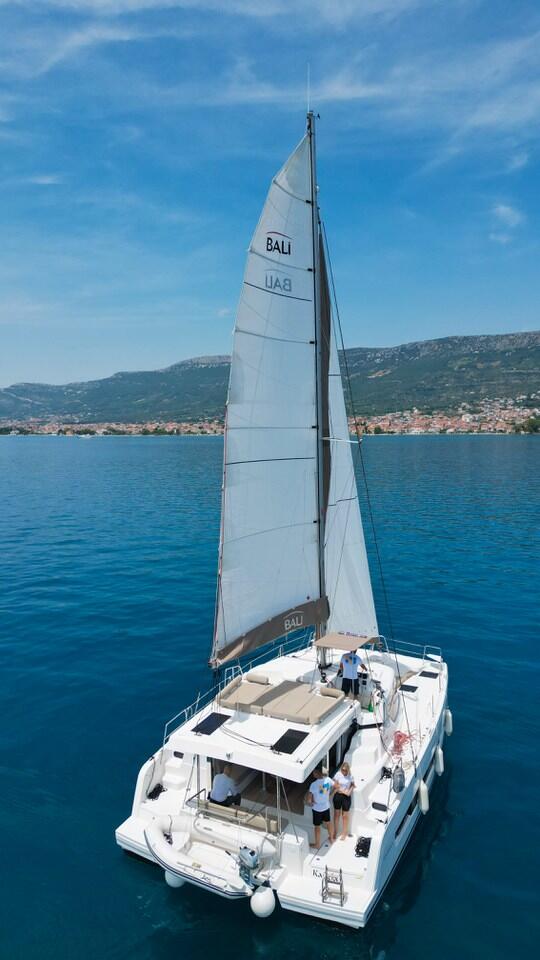 Catamaran 