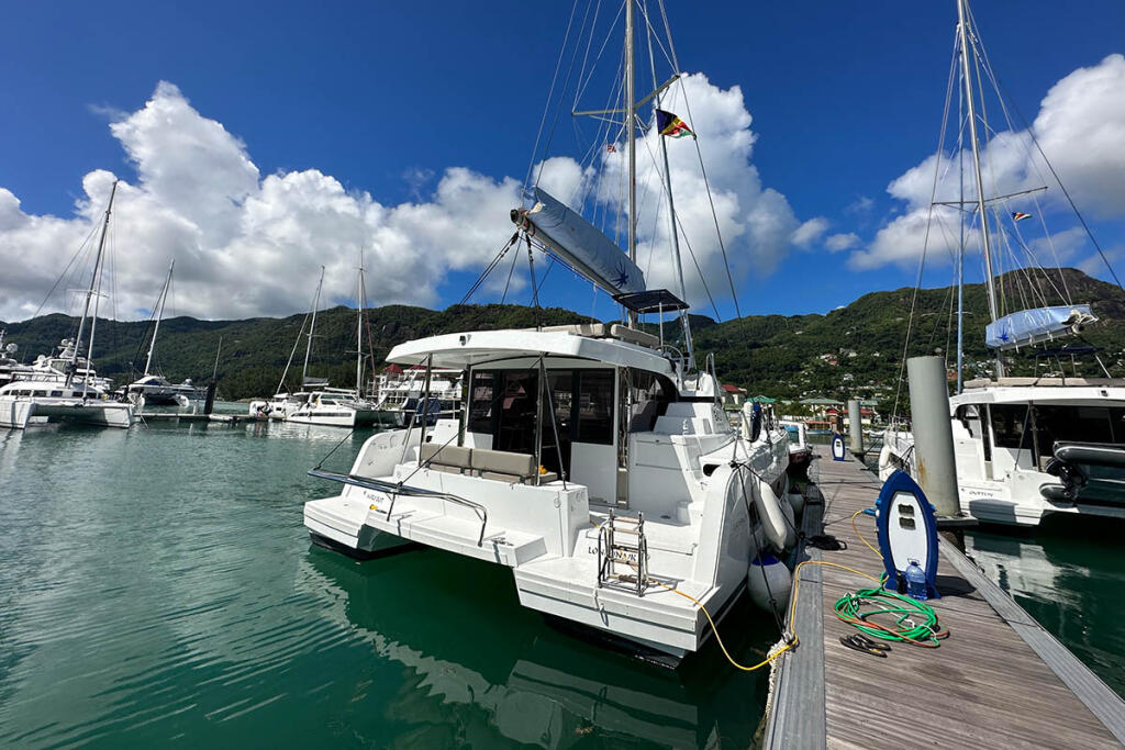 Catamarán 