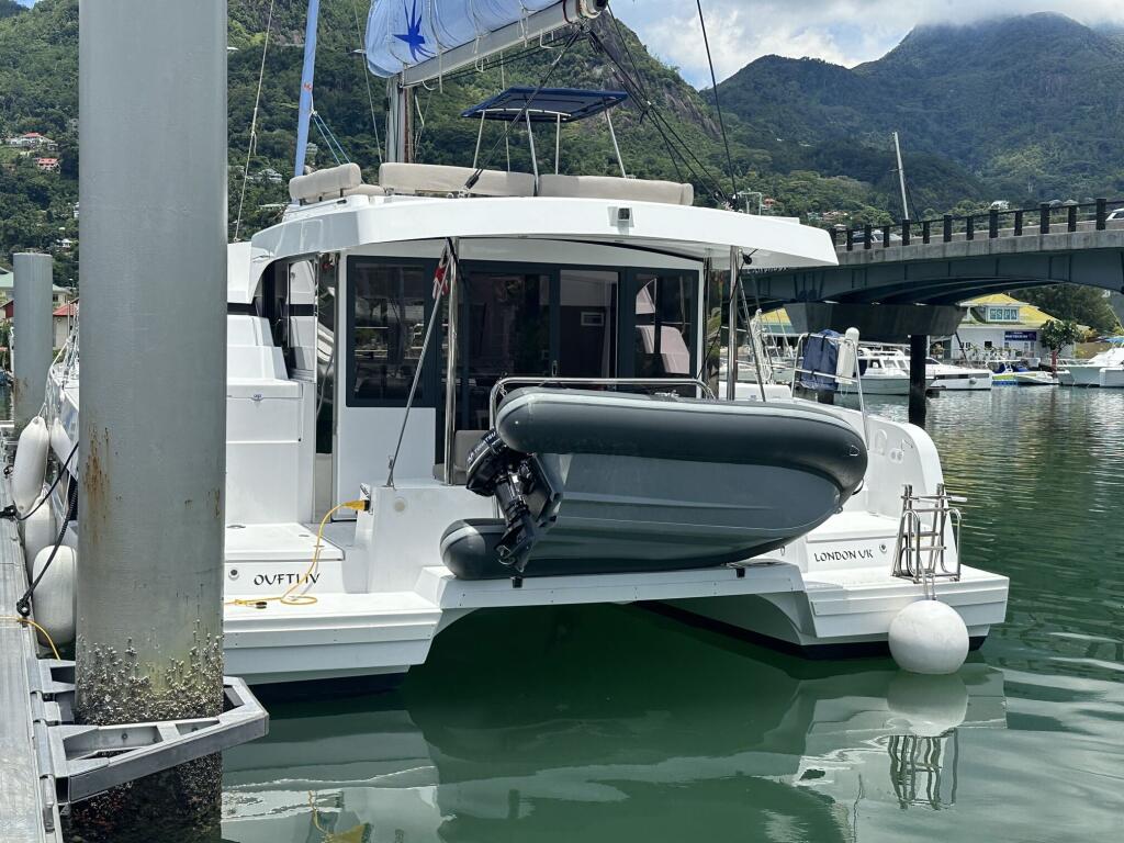 Catamarán 