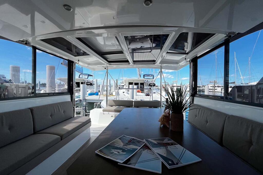 Catamaran 