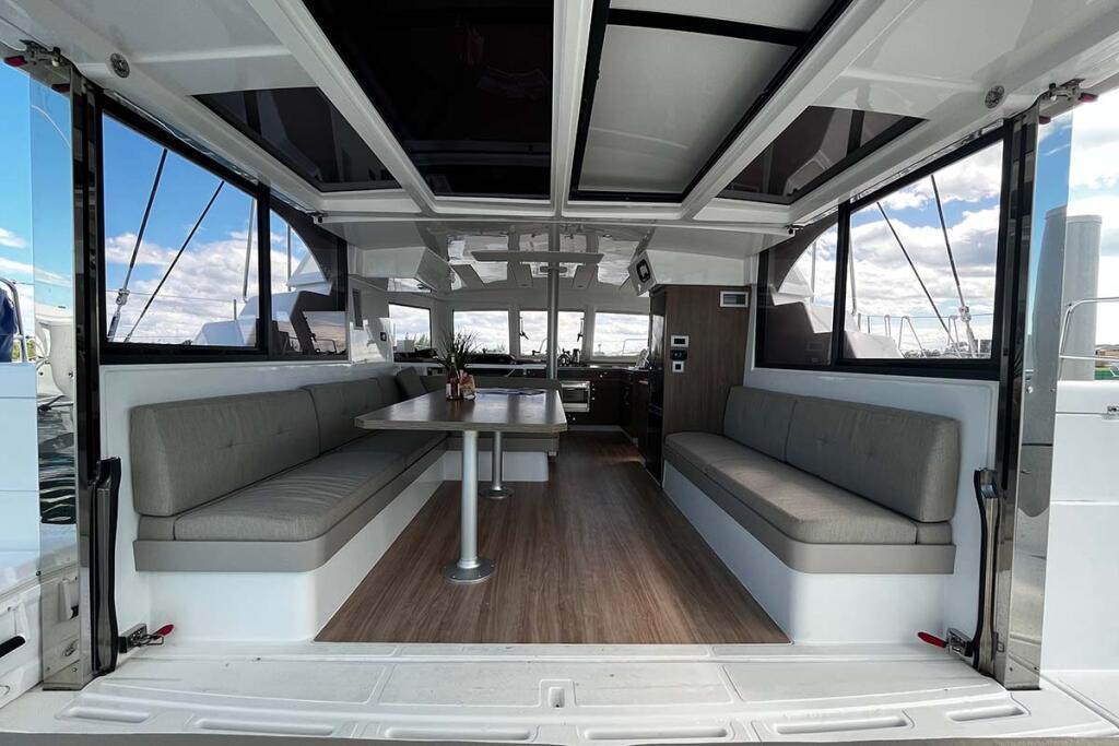 Catamaran 
