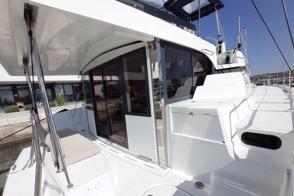 Catamaran 