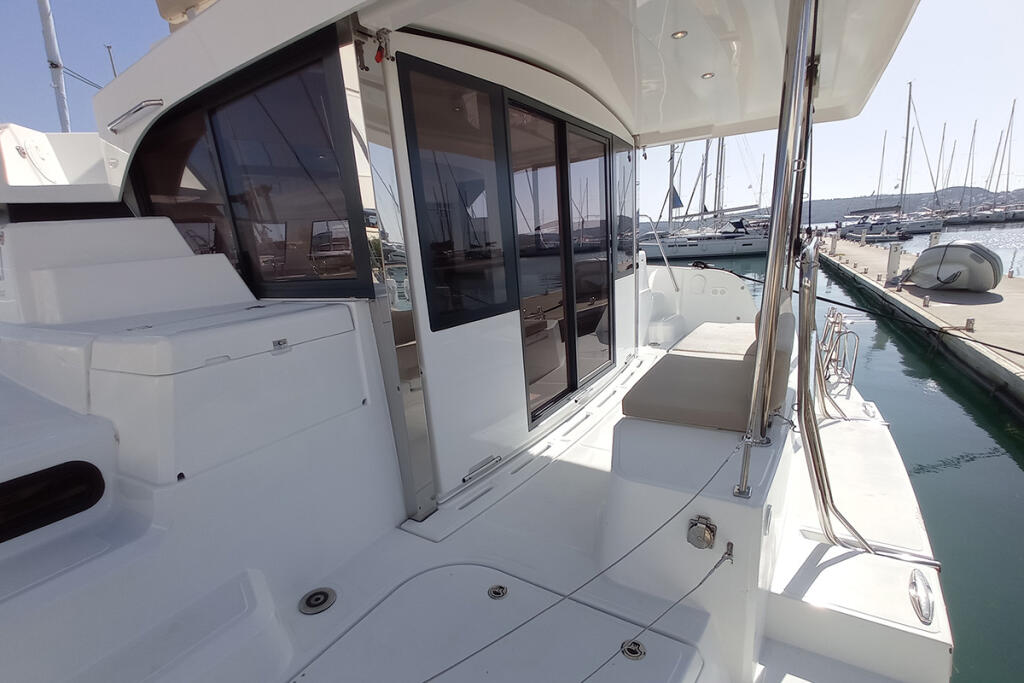 Catamaran 