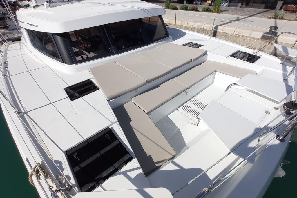 Catamaran 