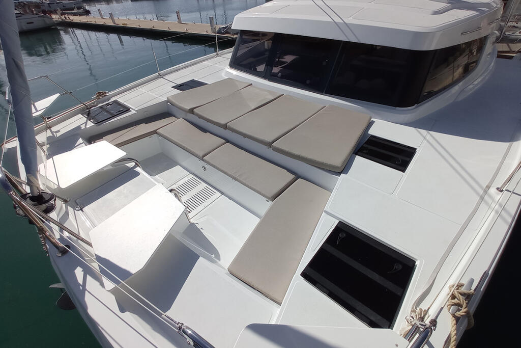 Catamaran 