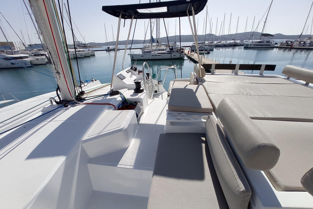 Catamaran 