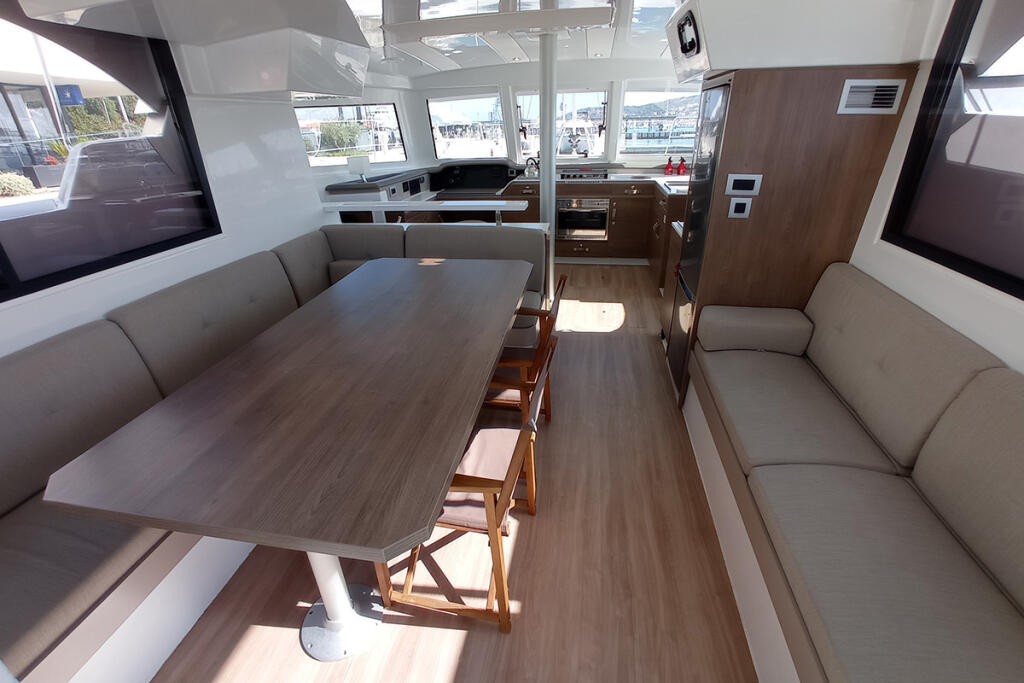 Catamaran 