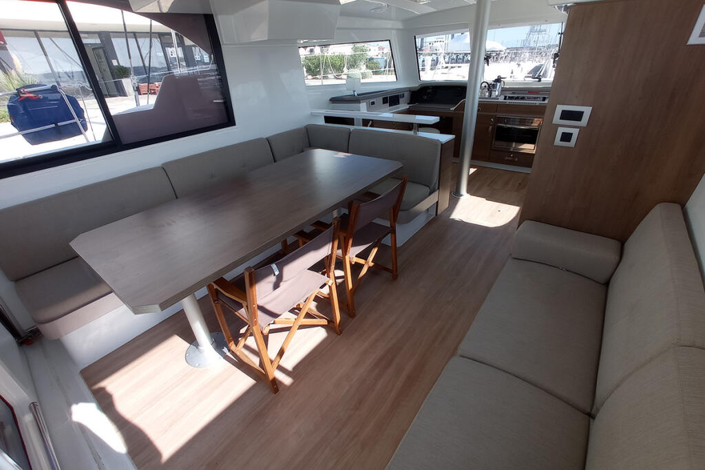 Catamaran 