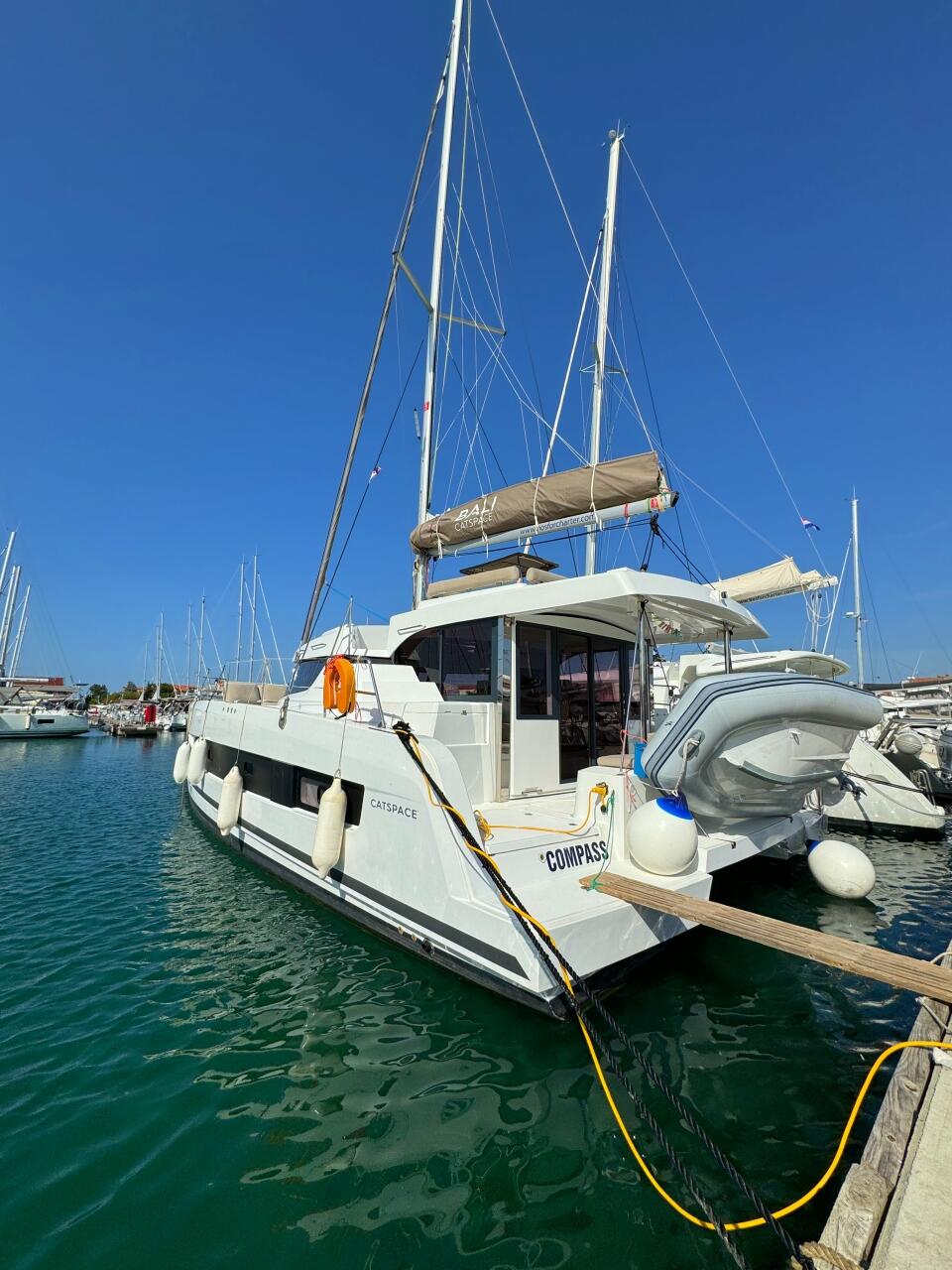 Catamaran 