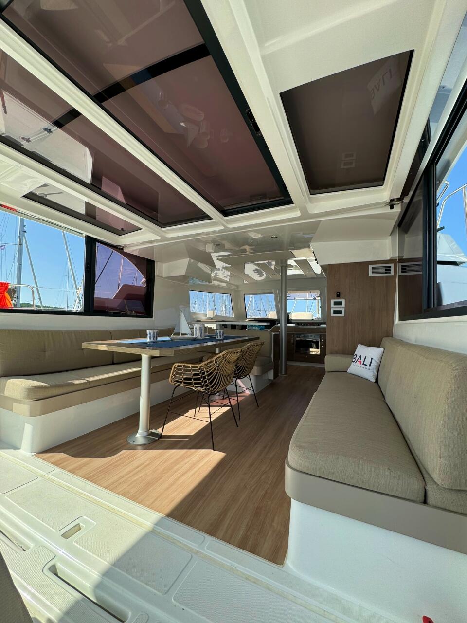 Catamaran 