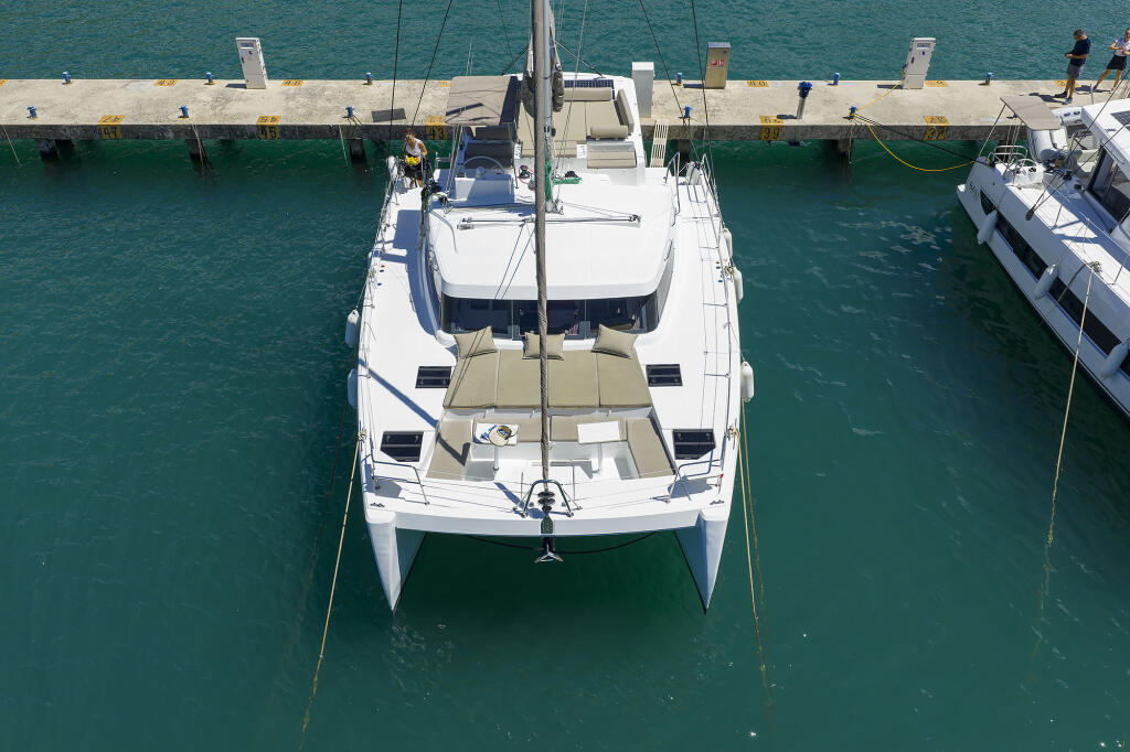 Catamaran 