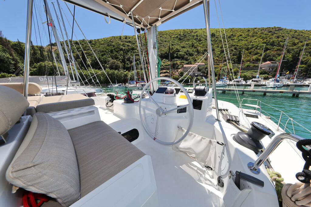 Catamaran 