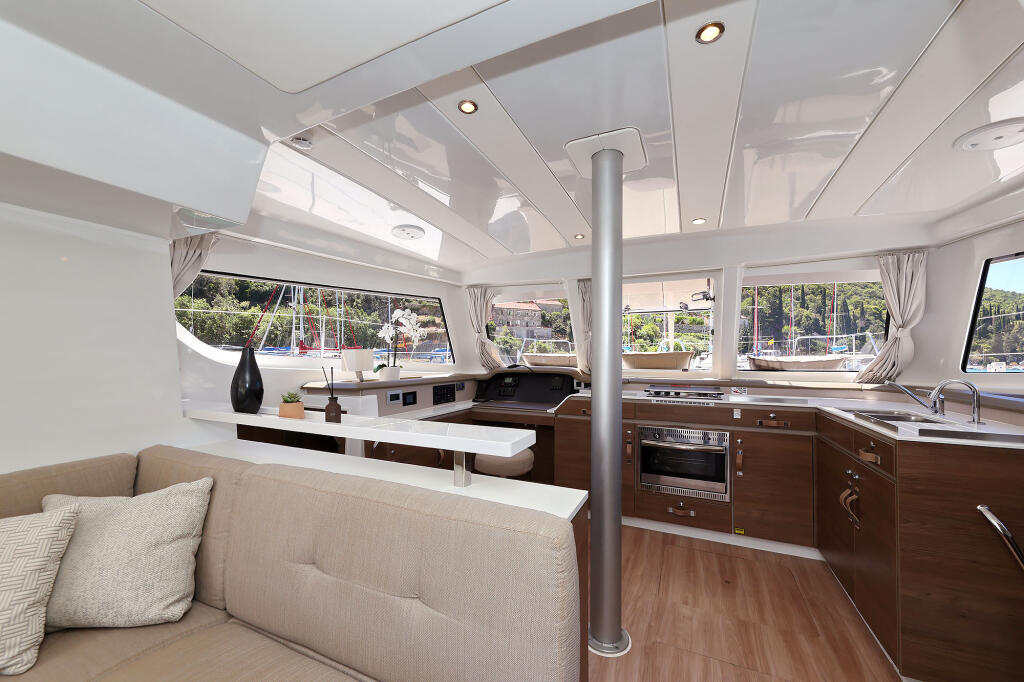 Catamaran 