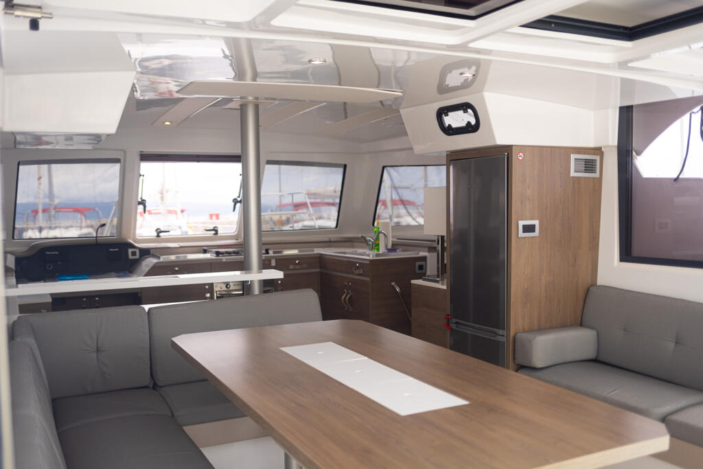 Catamaran 