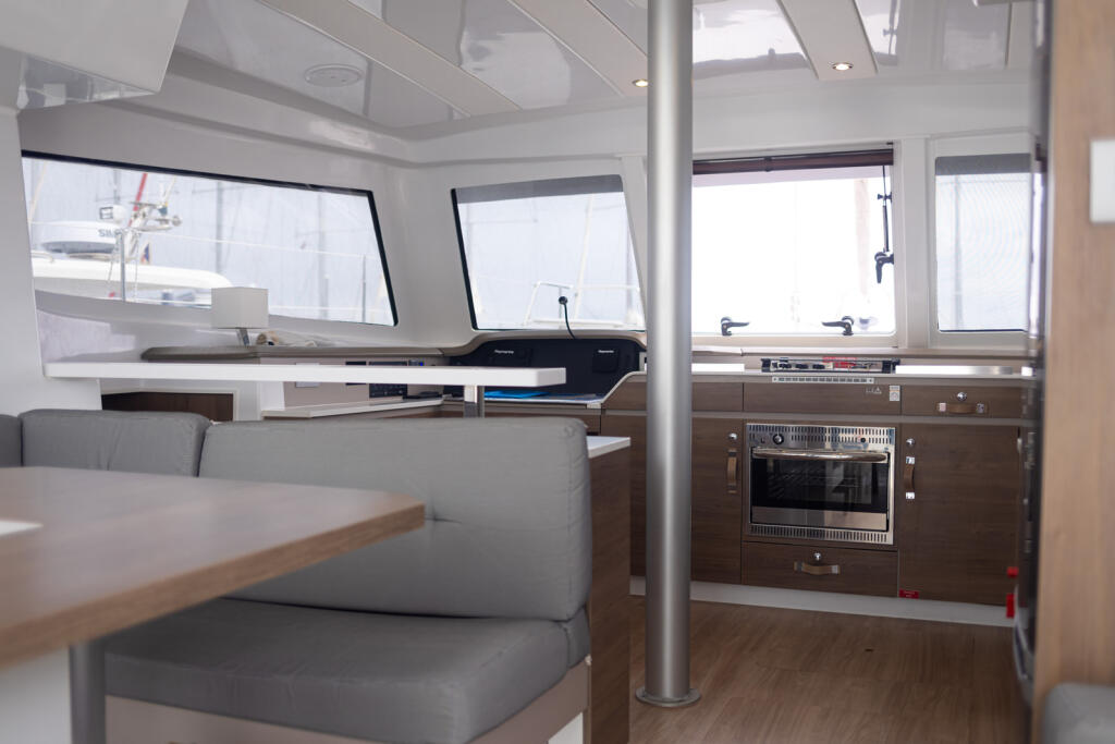 Catamaran 