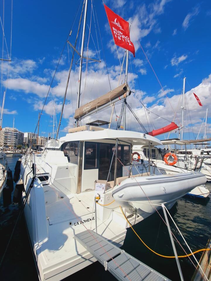 Catamaran 