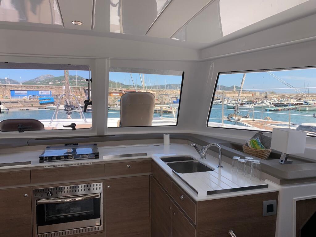 Catamaran 