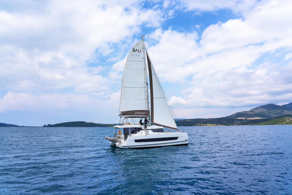Catamaran 