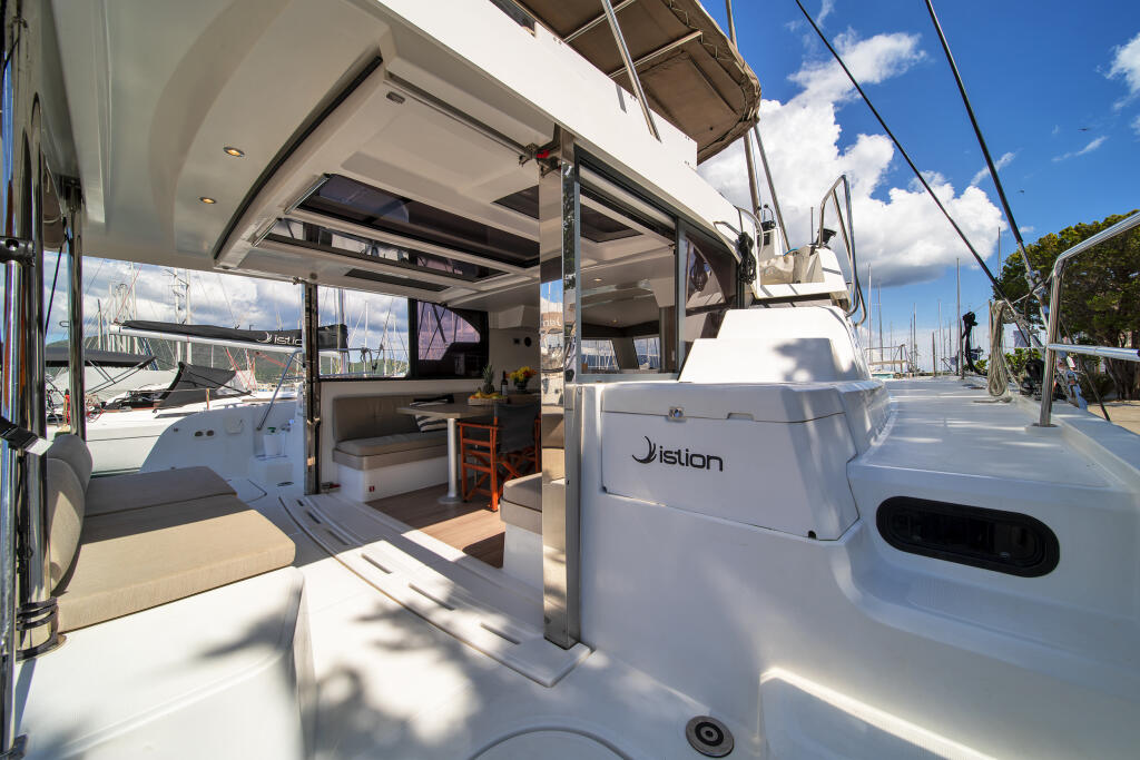 Catamaran 