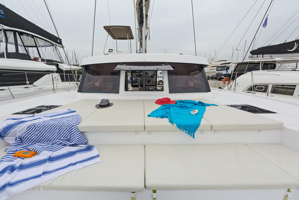 Catamaran 