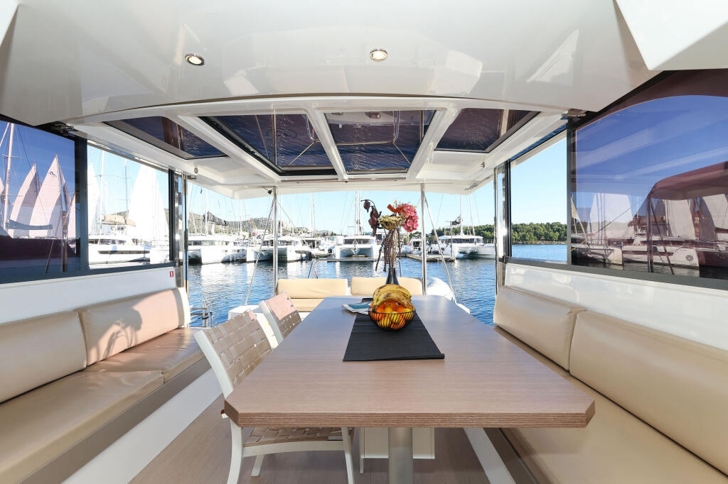 Catamaran 