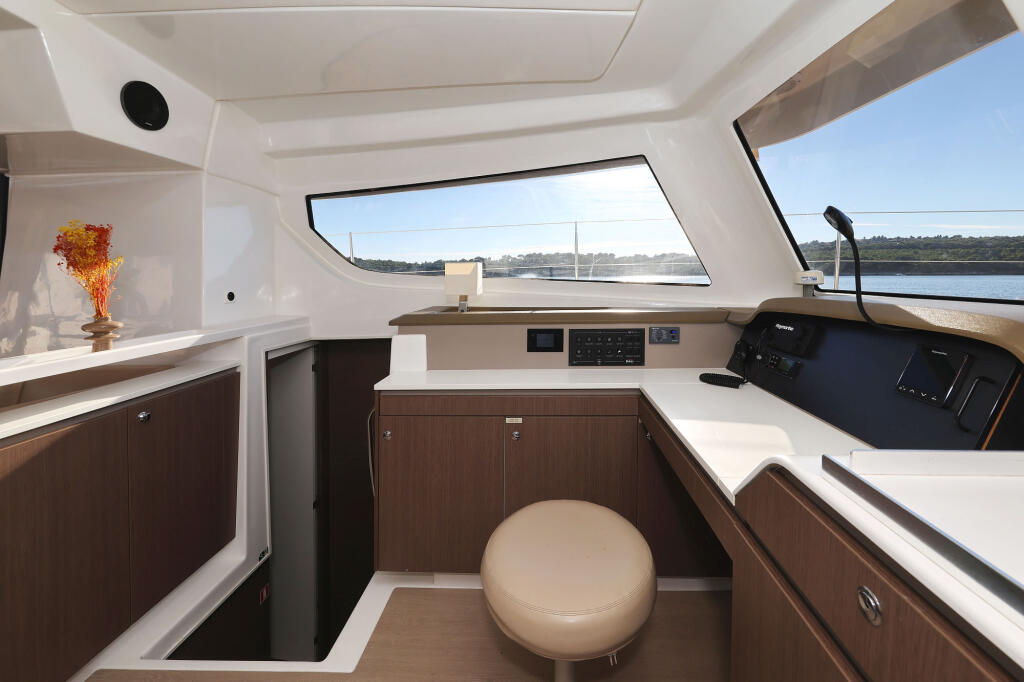 Catamaran 