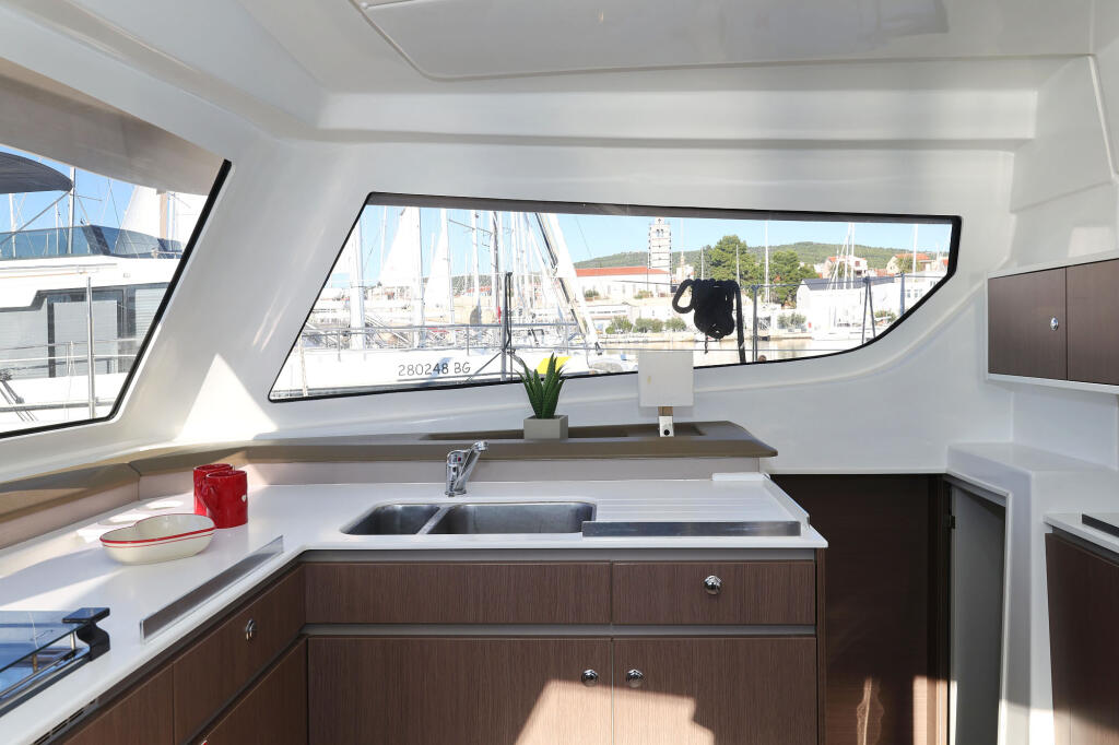 Catamaran 