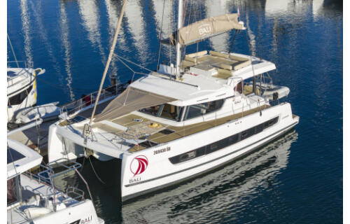 Catamaran 