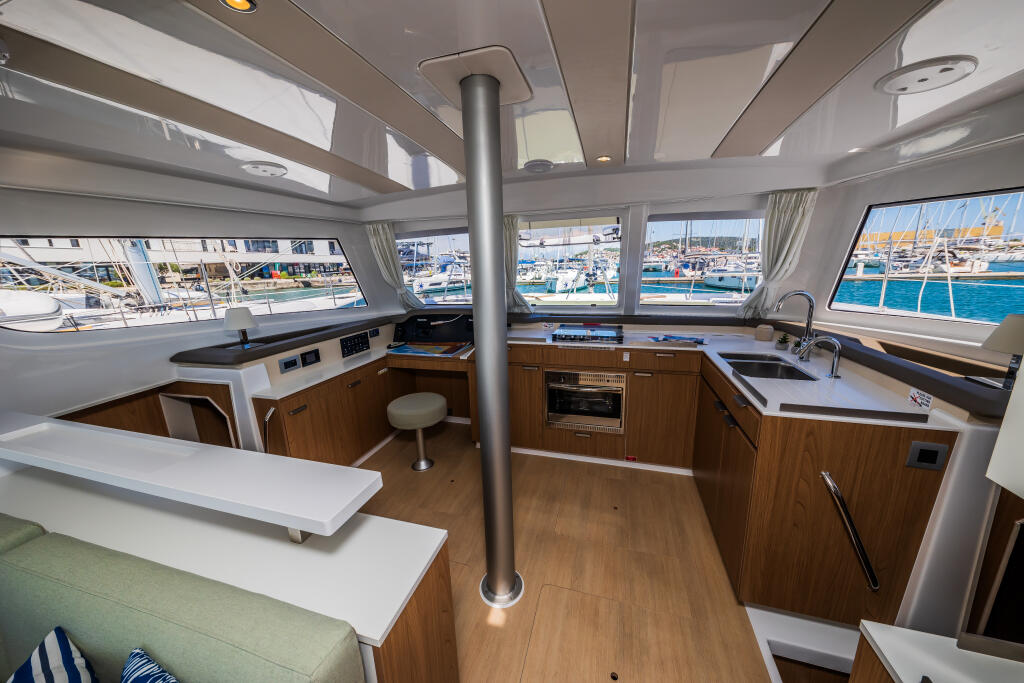 Catamaran 