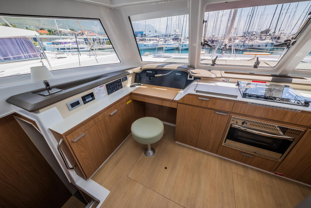 Catamaran 