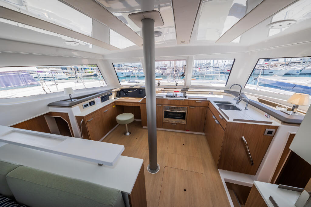 Catamaran 