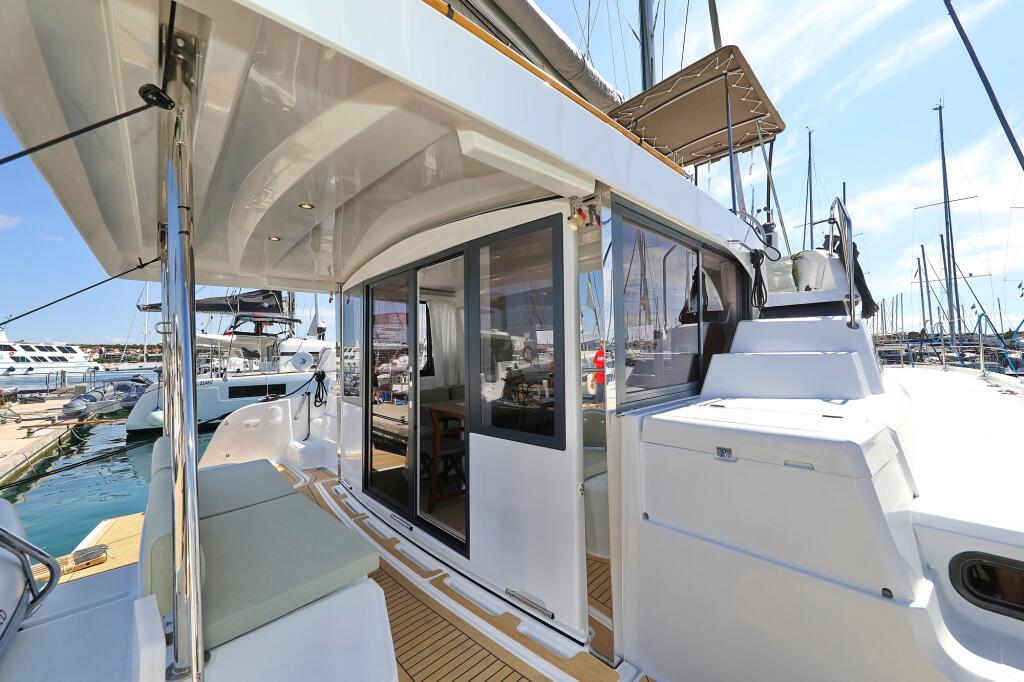 Catamaran 