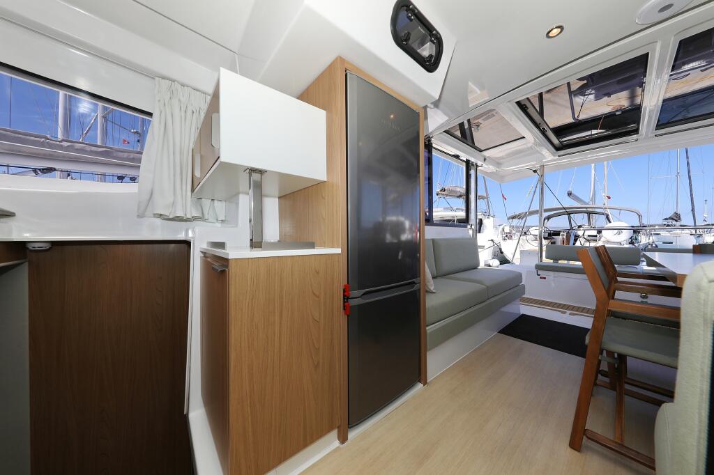 Catamaran 