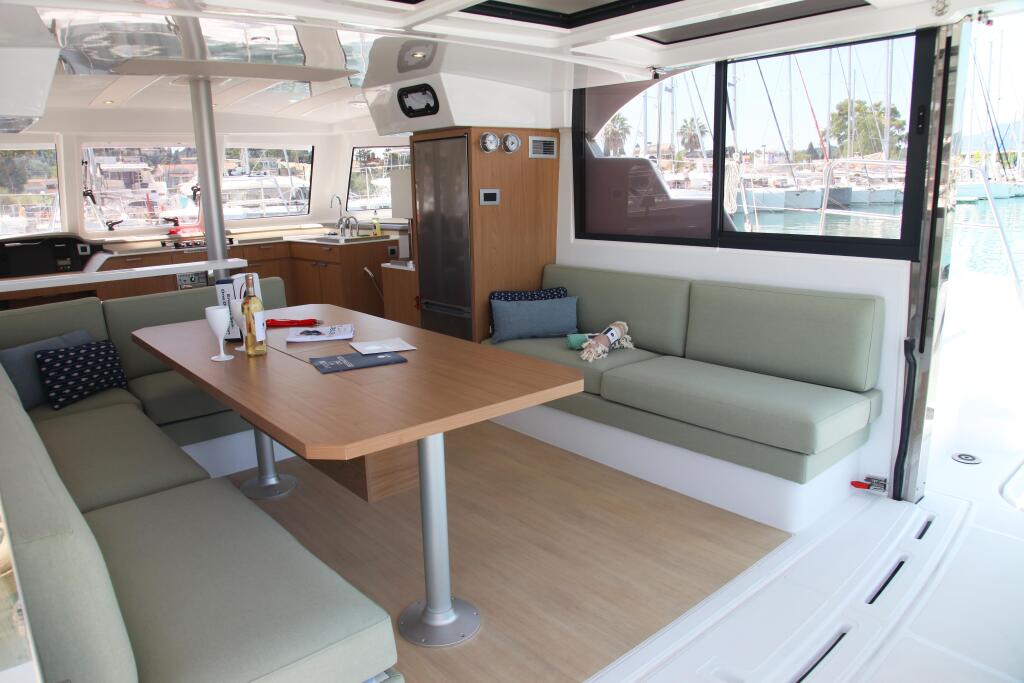 Catamaran 