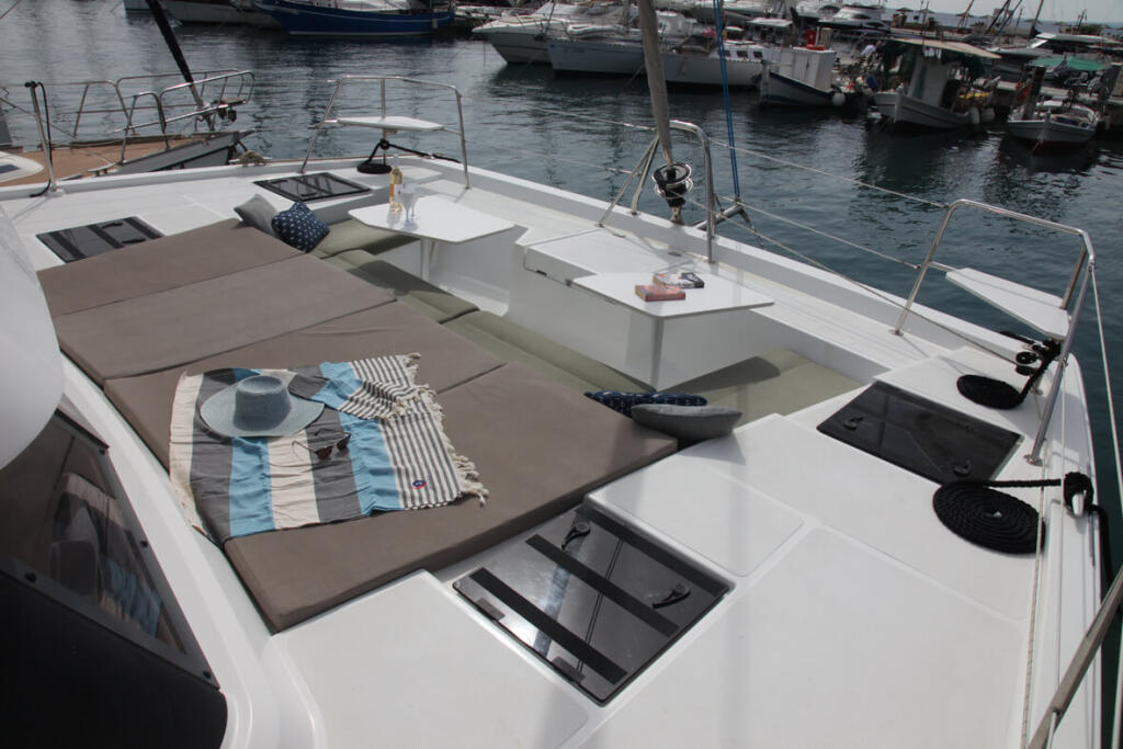 Catamaran 
