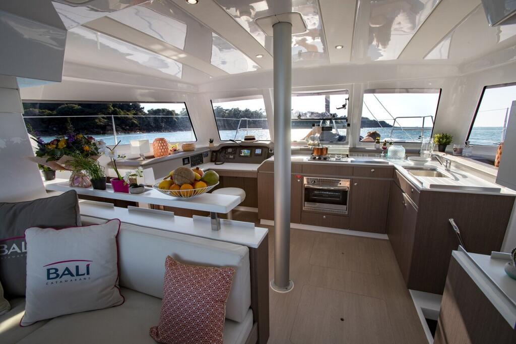 Catamaran 